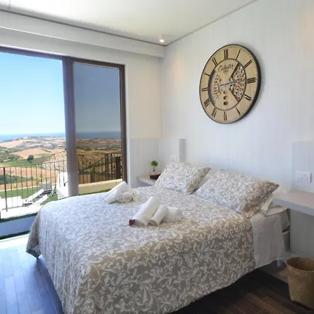 & Novantadieci Club (adults Only) Bed & Breakfast Atri