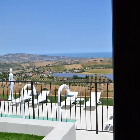 & Novantadieci Club (adults Only) Bed & Breakfast