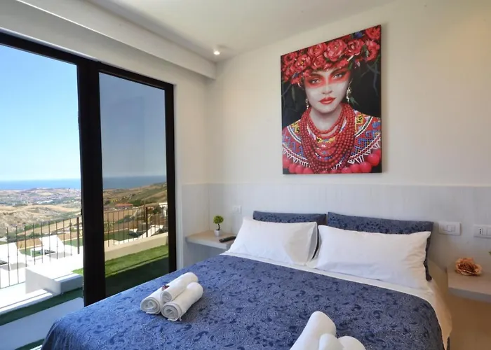 Bed and breakfast & Novantadieci Club (adults Only) 4*