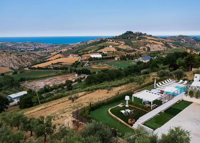 & Novantadieci Club (adults Only) Atri