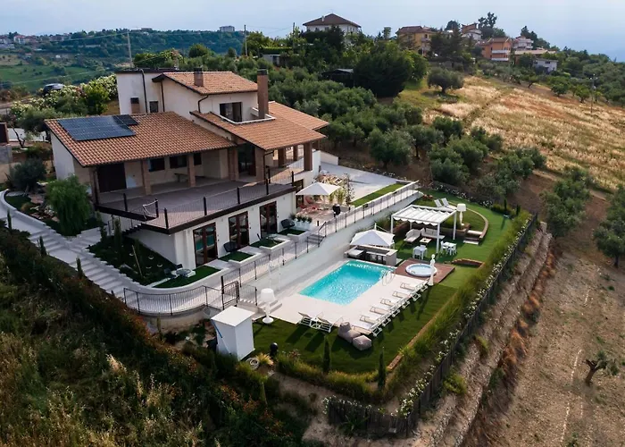 & Novantadieci Club (adults Only)